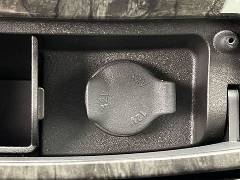 Used 2014 Buick LaCrosse Leather FWD image 21