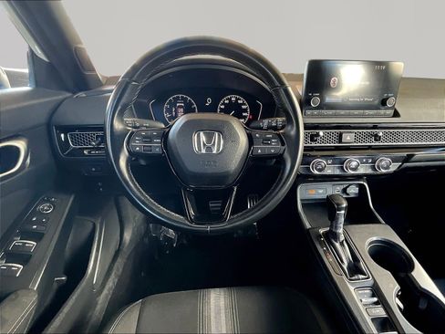 Used 2023 Honda Civic Sport image 8