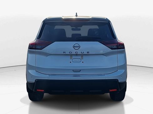 New 2026 Nissan Rogue SV FWD image 7