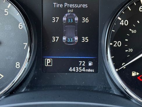 Used 2019 Nissan Rogue Sport SV w/ Technology Package image 17