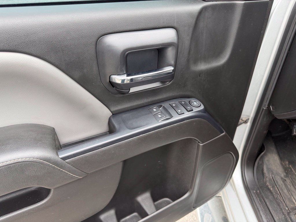 Used 2015 GMC Sierra 1500 2WD Regular Cab w/ Sierra Convenience Package image 18