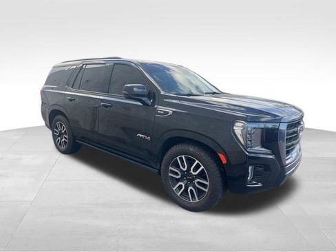 Used 2021 GMC Yukon AT4 w/ AT4 Premium Plus Package image 4