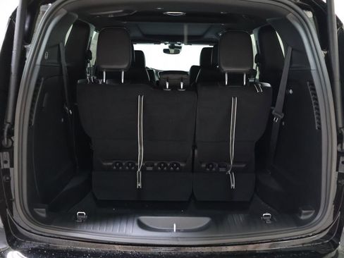 New 2027 Chrysler Pacifica Select AWD/4WD image 13