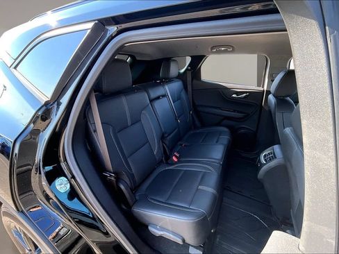 Used 2024 Chevrolet Blazer LT w/ Midnight/Sport Edition FWD image 29