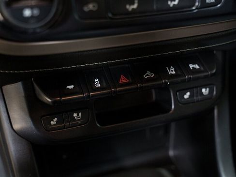 Used 2019 GMC Canyon Denali AWD/4WD image 22