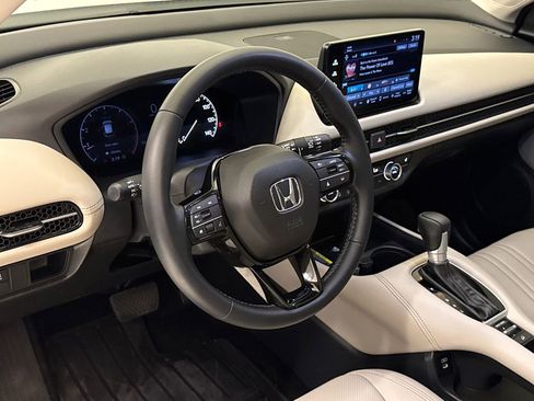 Certified 2025 Honda HR-V EX-L image 19