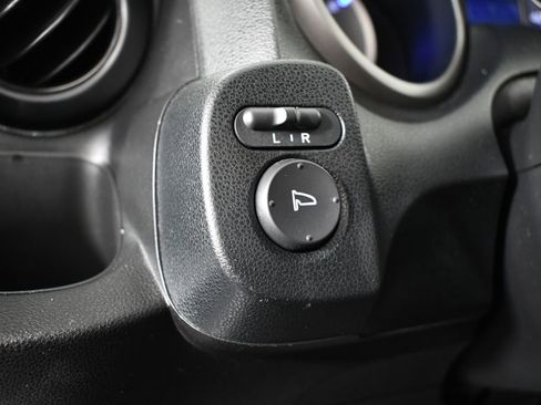 Used 2011 Honda Fit image 26