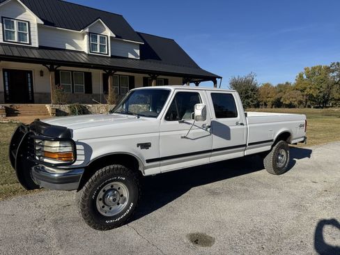 Used 1997 Ford F350 4x4 Crew Cab image 3