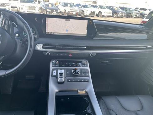 Used 2025 Hyundai Palisade Calligraphy image 14