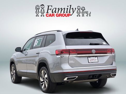 New 2026 Volkswagen Atlas SE FWD image 3