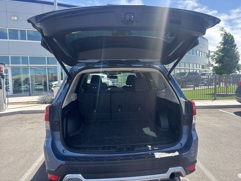 Used 2023 Subaru Forester Touring AWD/4WD image 7