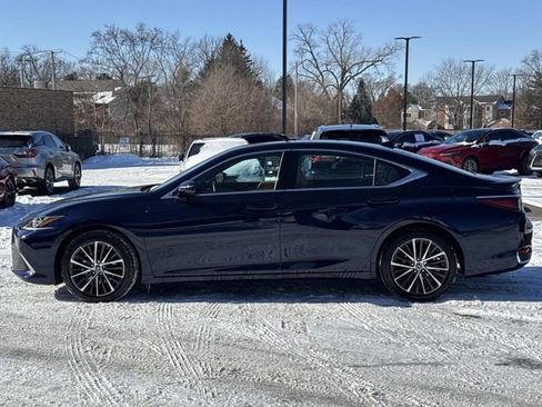 Certified 2025 Lexus ES 300h 300h w/ Premium Package image 8