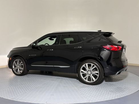 Used 2019 Chevrolet Blazer Premier w/ Sun and Wheels Package AWD/4WD image 3