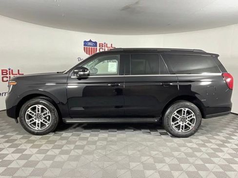 New 2026 Ford Expedition Active image 6