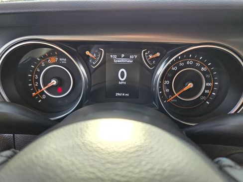 Used 2023 Jeep Wrangler Sport AWD/4WD image 32