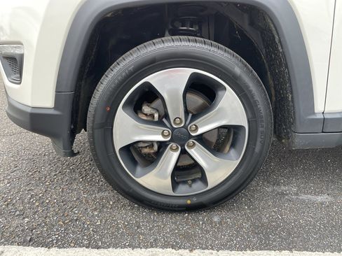 Used 2018 Jeep Compass Latitude w/ Popular Equipment Group image 25