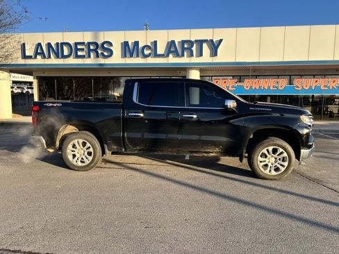 Used 2024 Chevrolet Silverado 1500 LTZ w/ LTZ Convenience Package II image 3