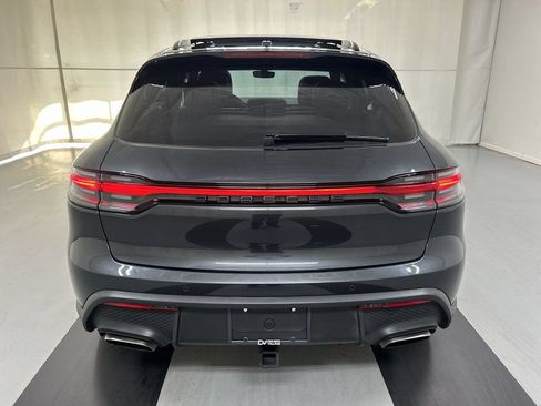 Certified 2023 Porsche Macan AWD/4WD image 22