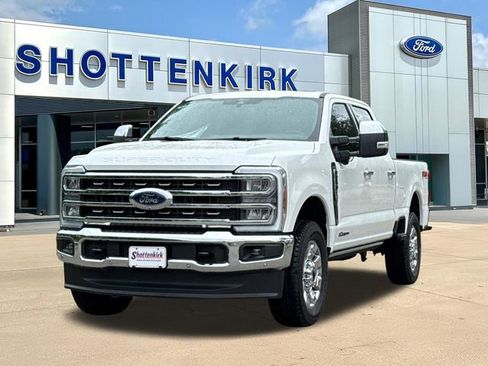New 2026 Ford F250 King Ranch w/ Chrome Package AWD/4WD image 3