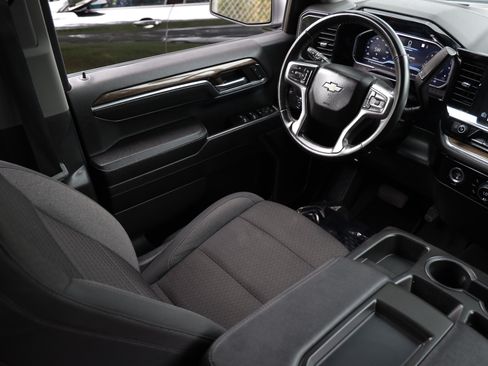 Used 2024 Chevrolet Silverado 1500 LT w/ Protection Package RWD image 25