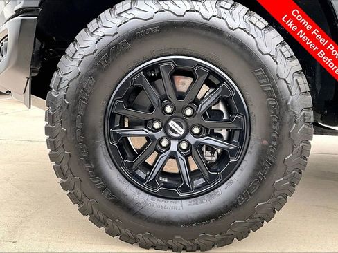 Used 2025 Ford F150 Raptor image 11