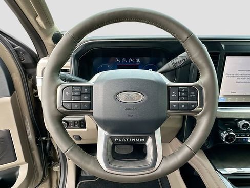 Used 2026 Ford F250 Platinum w/ Platinum Plus Package image 7