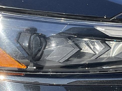 Used 2023 Nissan Altima 2.5 SR image 9