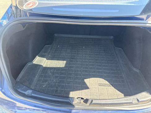Used 2018 Tesla Model 3 Mid Range RWD image 12