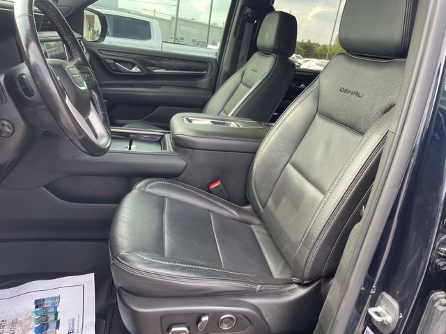 Used 2021 GMC Yukon Denali w/ Denali Premium Package AWD/4WD image 34