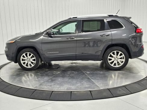 Used 2015 Jeep Cherokee Limited AWD/4WD image 2