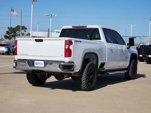 Used 2025 Chevrolet Silverado 2500 LT w/ Convenience Package image 10