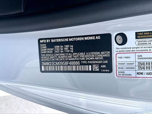 Used 2025 BMW 230i Coupe RWD image 31
