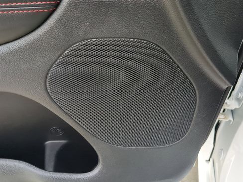 Used 2025 Dodge Durango GT image 14