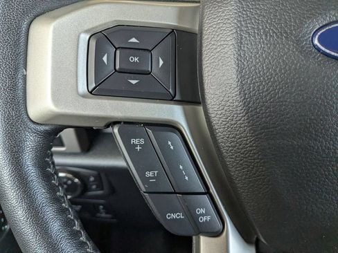 Used 2020 Ford F150 Lariat w/ Equipment Group 502A Luxury AWD/4WD image 15