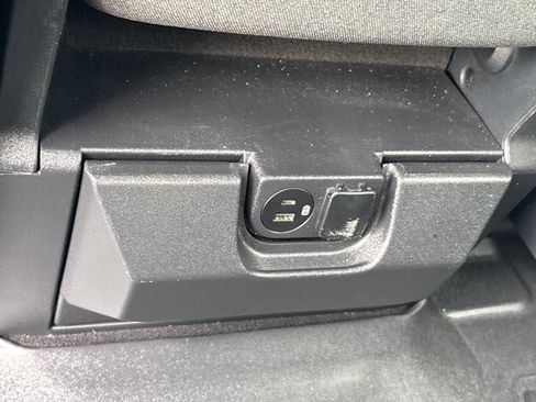 Used 2023 Ford F150 XLT AWD/4WD image 16