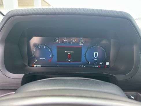 New 2025 Ford F150 XLT w/ Equipment Group 303A High image 19