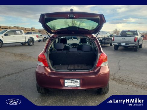 Used 2009 Toyota Yaris 2-Door Hatchback image 31