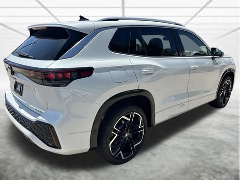 New 2026 Volkswagen Tiguan SEL R-Line AWD/4WD image 6