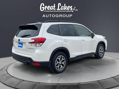 Certified 2024 Subaru Forester Premium AWD/4WD image 5
