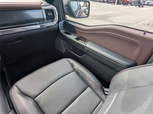 Used 2022 Ford F150 Lariat image 18