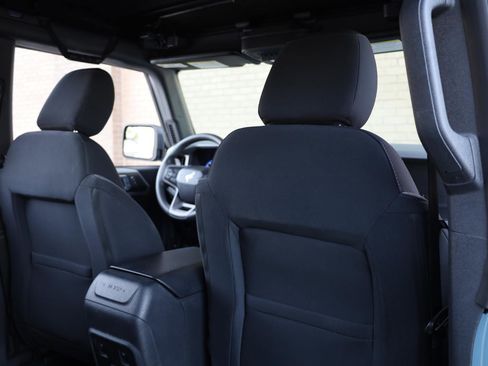 Used 2023 Ford Bronco 4-Door AWD/4WD image 21