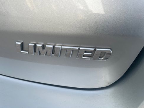 Used 2019 Toyota Highlander Limited image 7