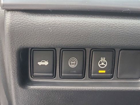 Used 2023 Nissan Maxima SR w/ Sport Mat Group FWD image 27