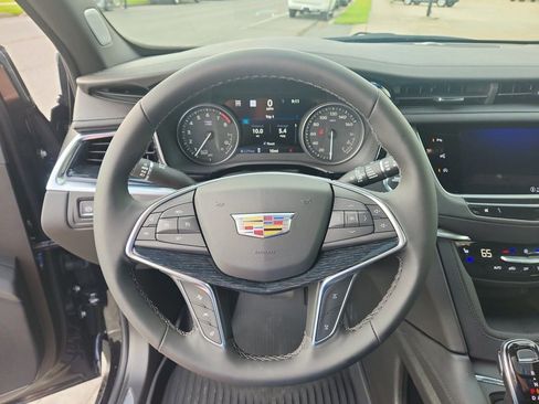 New 2025 Cadillac XT5 Premium Luxury w/ Technology Package image 6