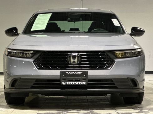 Used 2023 Honda Accord Sport image 5