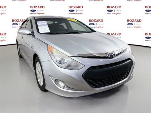 Used 2012 Hyundai Sonata Hybrid FWD image 1