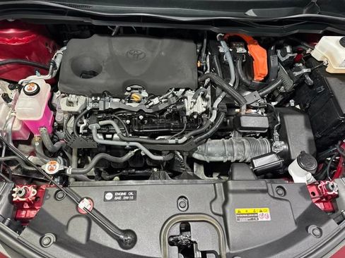 Used 2022 Toyota Sienna XSE AWD/4WD image 11