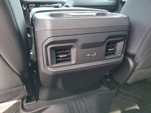 Used 2025 Chevrolet Silverado 1500 LT w/ Safety Package AWD/4WD image 13
