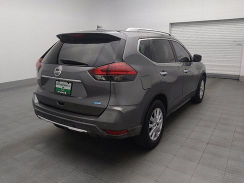 Used 2019 Nissan Rogue SV FWD image 9