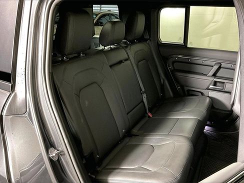 Used 2023 Land Rover Defender 110 V8 image 26